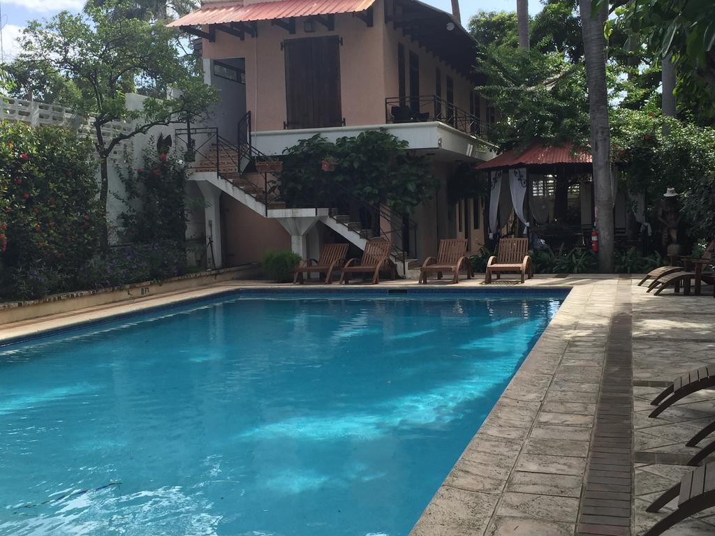 Hotel Du Roi Christophe Cap-Haitien Exterior photo