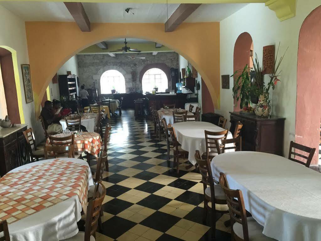 Hotel Du Roi Christophe Cap-Haitien Exterior photo